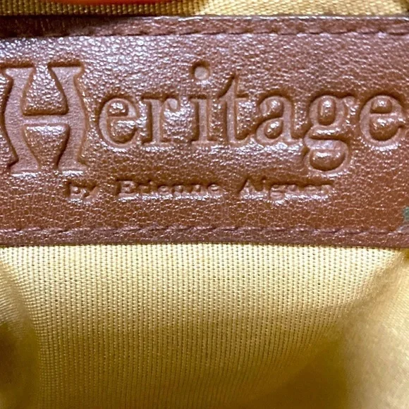 Etienne Aigner, Heritage, Vintage Straw purse. **Rare 1960s. Designer Bag